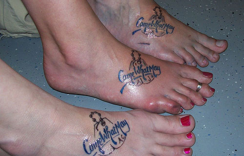 Best friend tattoo idea - script tattoo design on foot
