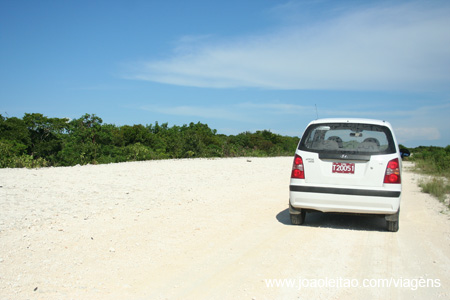 Camino a Cayo Santa María al norte de Remédios Cuba