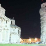 Fotografias Pisa de noite, Itália Fotografias Pisa de noite, Itália