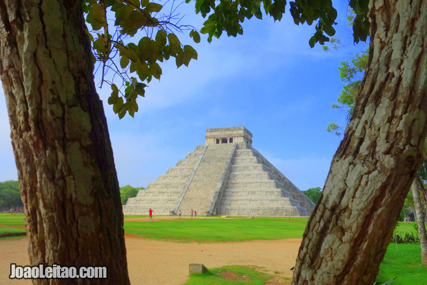 A Pirâmide de Kukulcán em Chichén Itzá no México