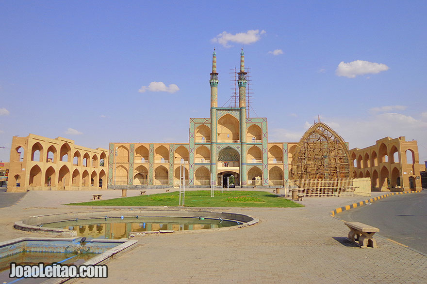 Amir Chakmak Mosque in Yazd - Monuments and Sightseeing in Iran