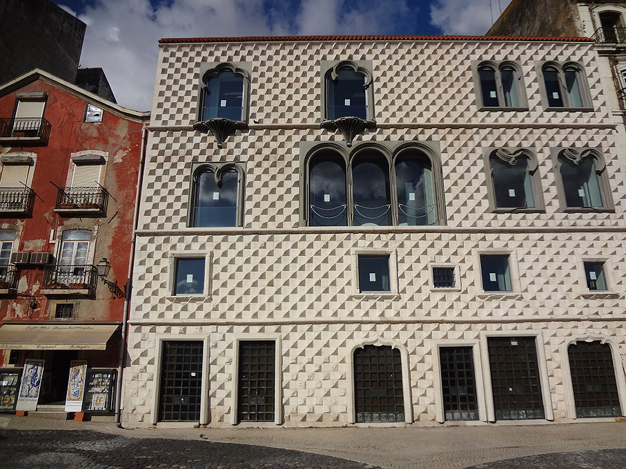 Fotografia Casa dos Bicos, Alfama Lisboa