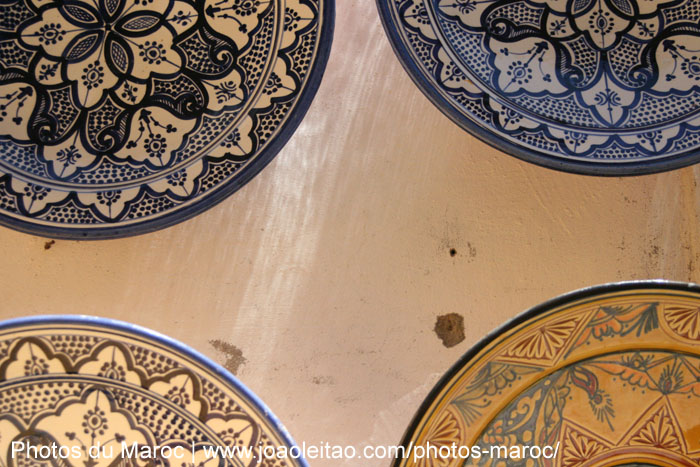 Assiettes en céramique de Safi à vendre à Essaouira