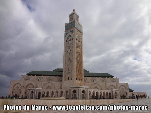 Vue extérieure de la Mosquée Hassan II à Casablanca