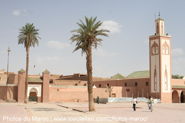 Mosquée et zaouïa au centre du village de Tamegroute