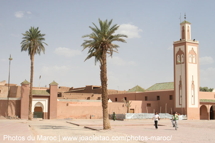 Mosquée et zaouïa au centre du village de Tamegroute