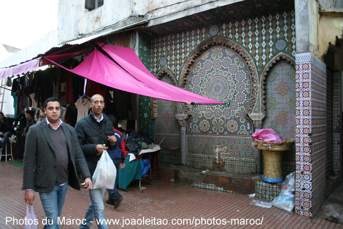 Fontaine à la Rue Souika dans la Medina de Rabat