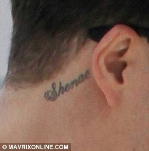 Behind Ear Name Tattoo Ideas