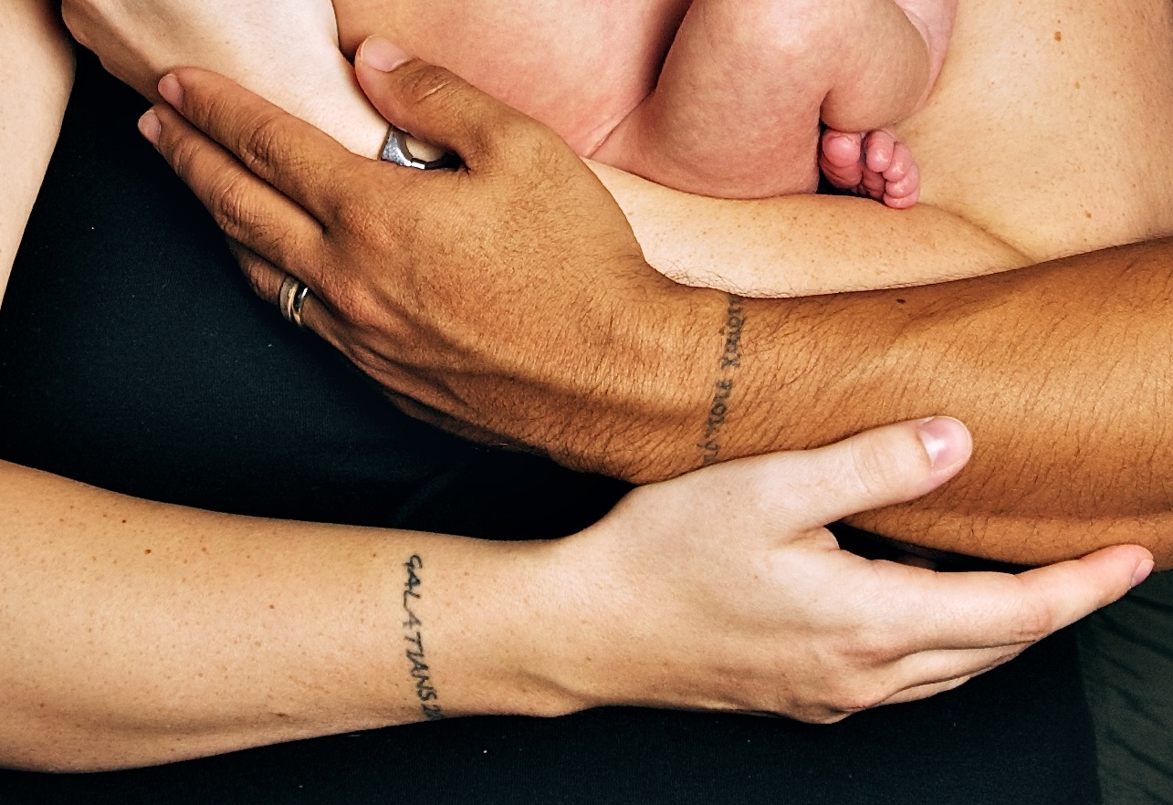 Wristband tattoo ideas for couples