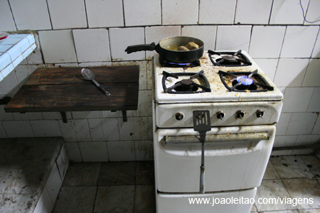 Cozinha na casa em Havana, Cuba