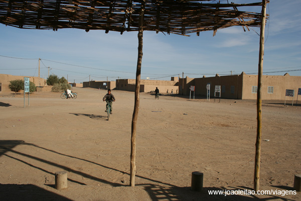 Hassilabied no Deserto do Saara, Marrocos