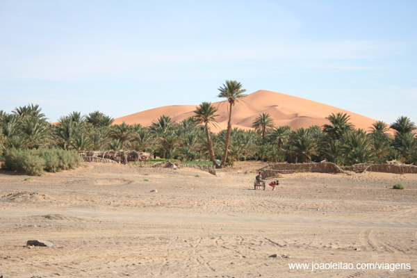 Hassilabied no Deserto do Saara, Marrocos