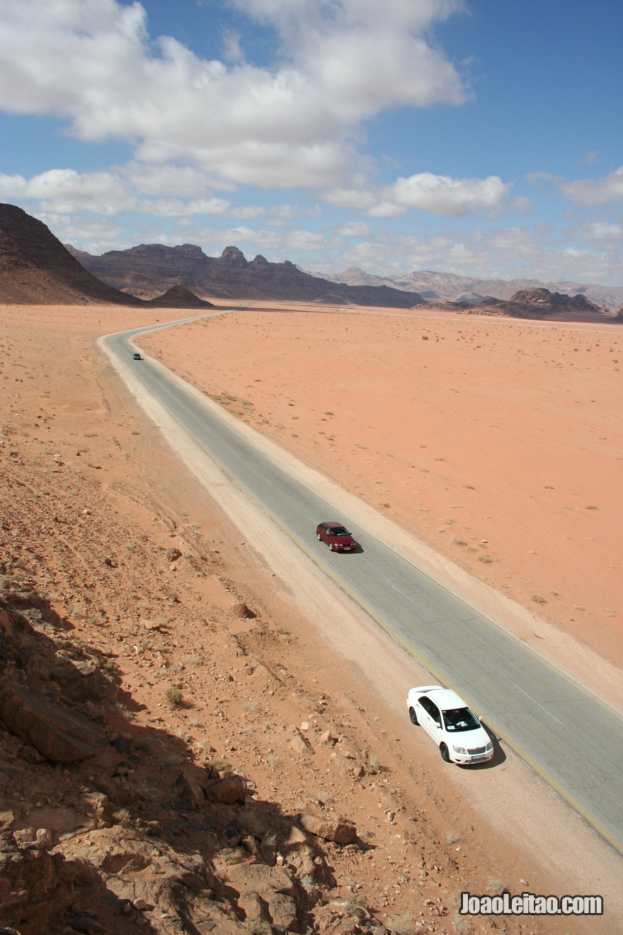 Fotografia do deserto de Wadi Rum na Jordânia