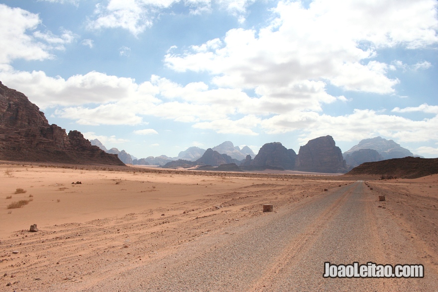 Fotografia do deserto de Wadi Rum na Jordânia