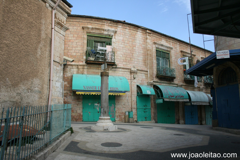 Rua na Cidade Velha de Jerusalem