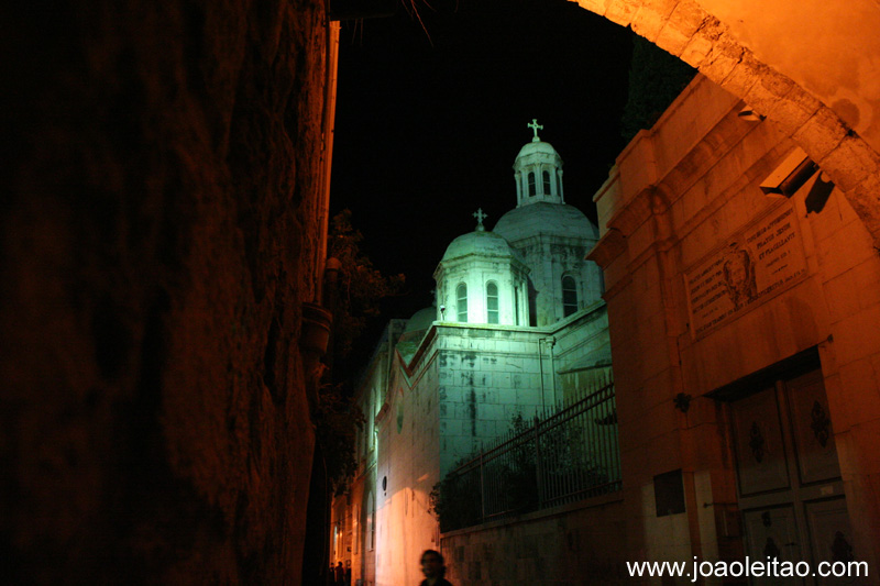 Igreja na Via Sacra em Jerusalem