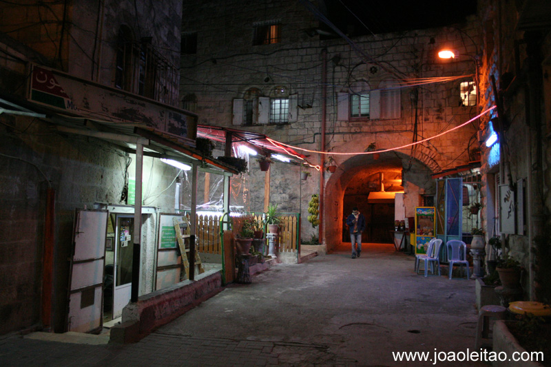 Ruas de Jerusalém a noite