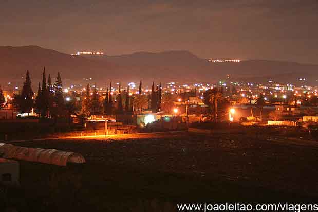 Cidade de Jericó de Noite, Palestina Cisjordânia