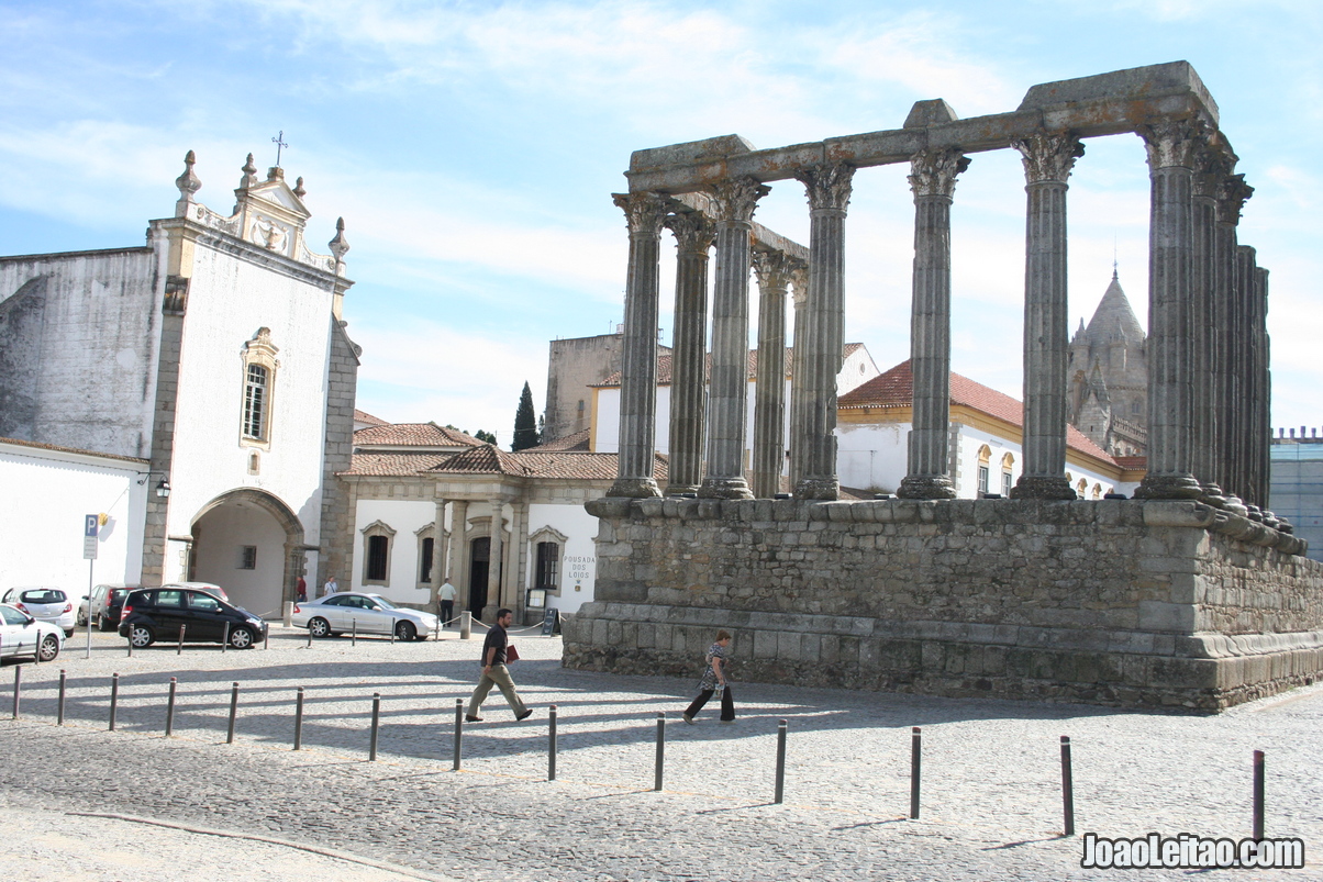 TEMPLO ROMANO EM ÉVORA 