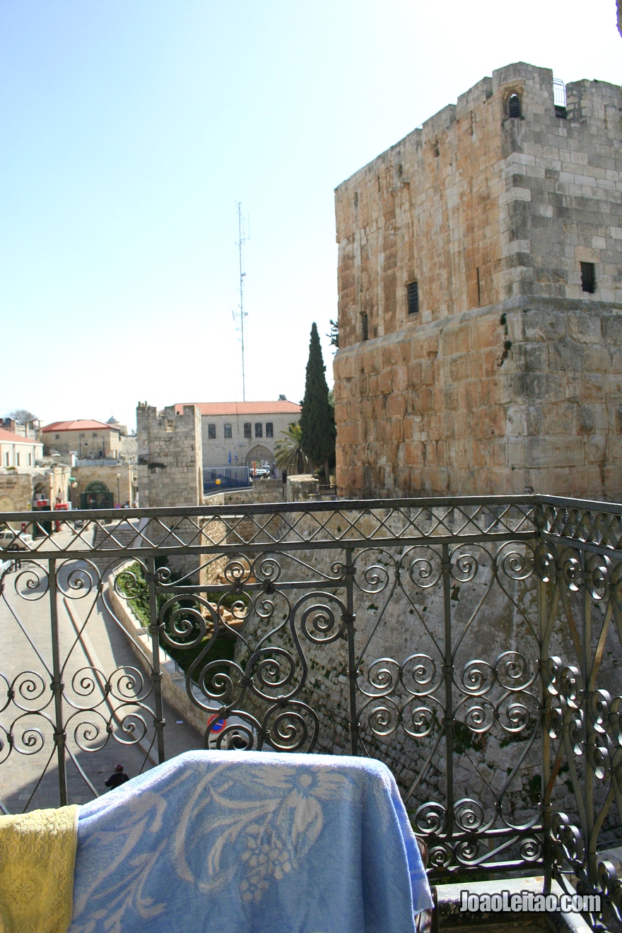Vista da janela do quarto do hotel Hostel Petra em Jerusalém 