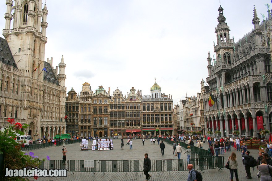 Grand-Place de Bruxelas, Visitar a Bélgica