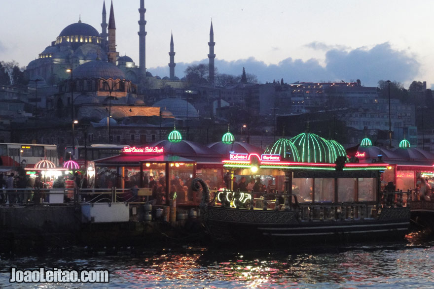 Fotografia de Eminonu em Istambul, Turquia