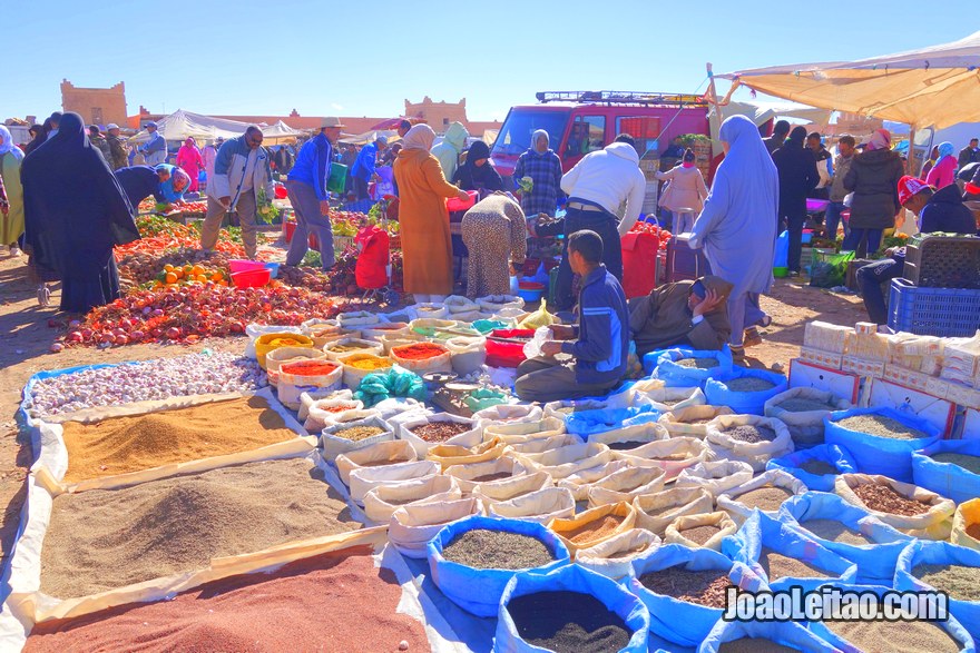 Mercado de Domingo em Ouarzazate