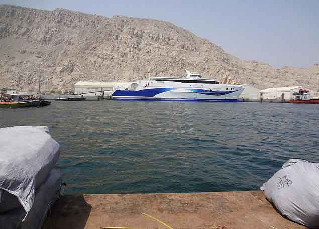 Porto de Khasab em Ras Musandam, Omã