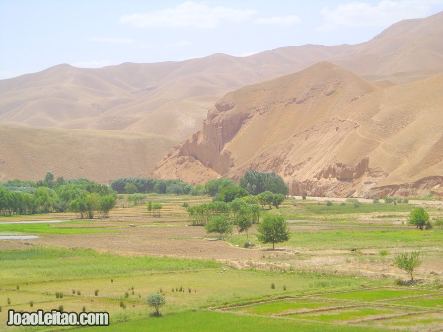 Montanhas na estrada que liga Baghlan a Pul-e Khomri - Viagem no Afeganistão