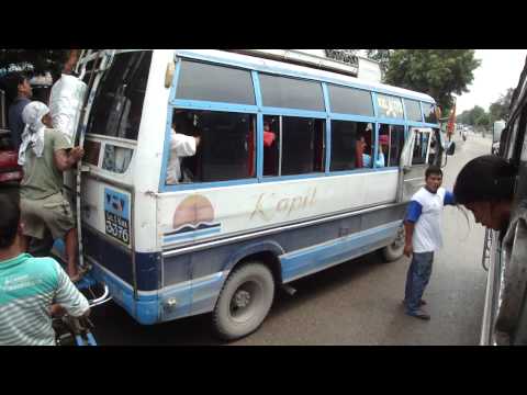 Vídeos Autocarros desde Tansen até Lumbini via Bhairahawa, Nepal 5