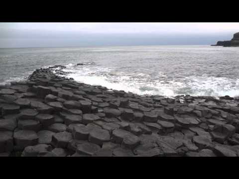 Vídeos do mar na Giant's Causeway, Irlanda do Norte 3