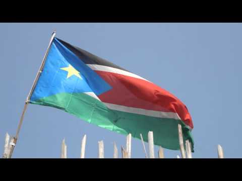 Vídeo da bandeira do Sudão do Sul em Juba 47