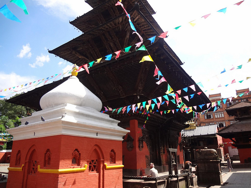 Templo de Kumbeshwar em Patan, Nepal 67