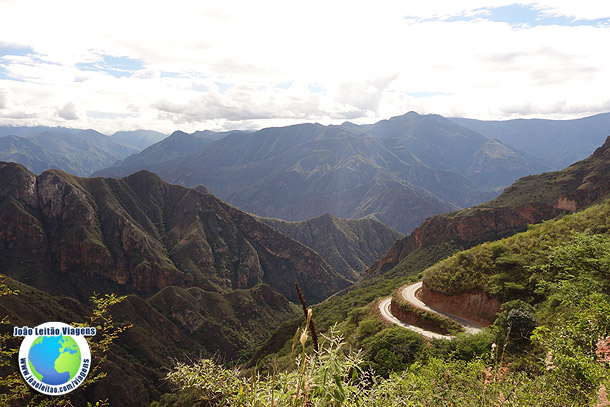 Estrada Leimebamba até Cajamarca - Peru