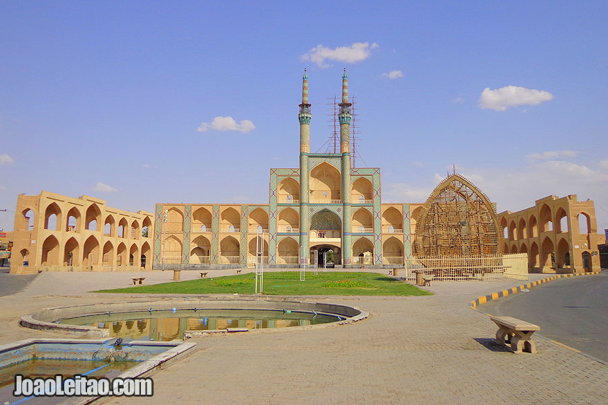 Mesquita de Amir Chakmak em Yazd