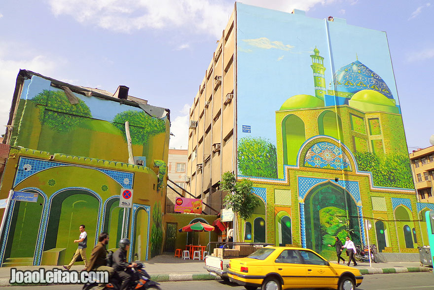 Pintura mural no Irão