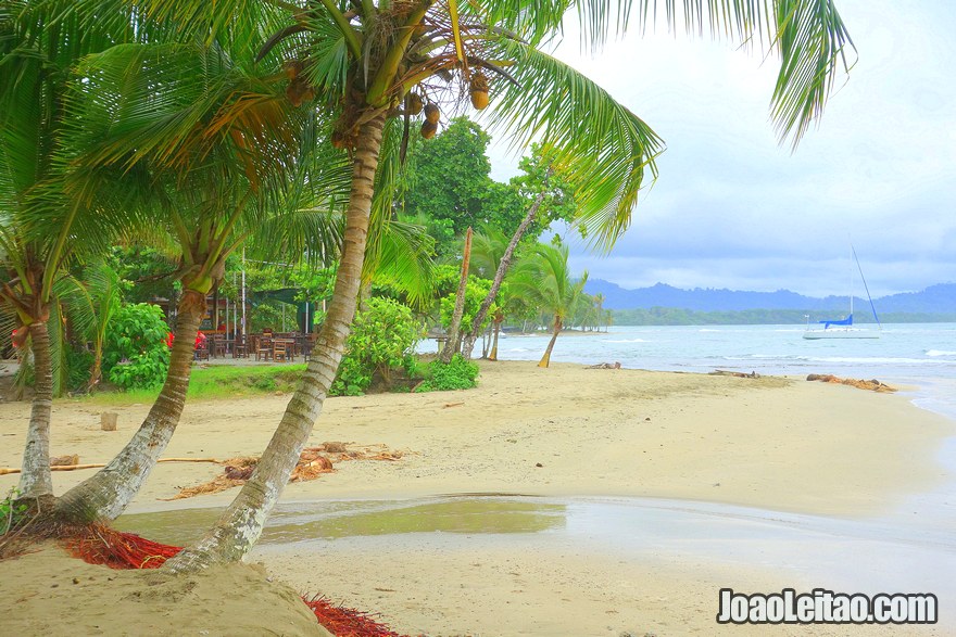 Praia na praia de Puerto Viejo de Talamanca