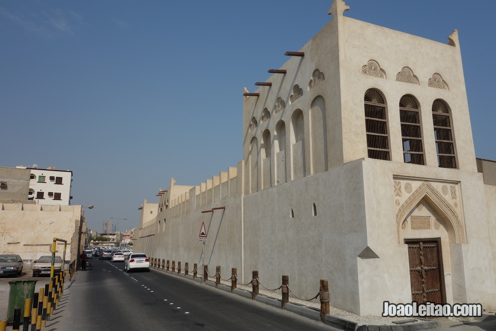 Exterior da casa do Shaikh Isa Bin Ali em Murharraq no Barein