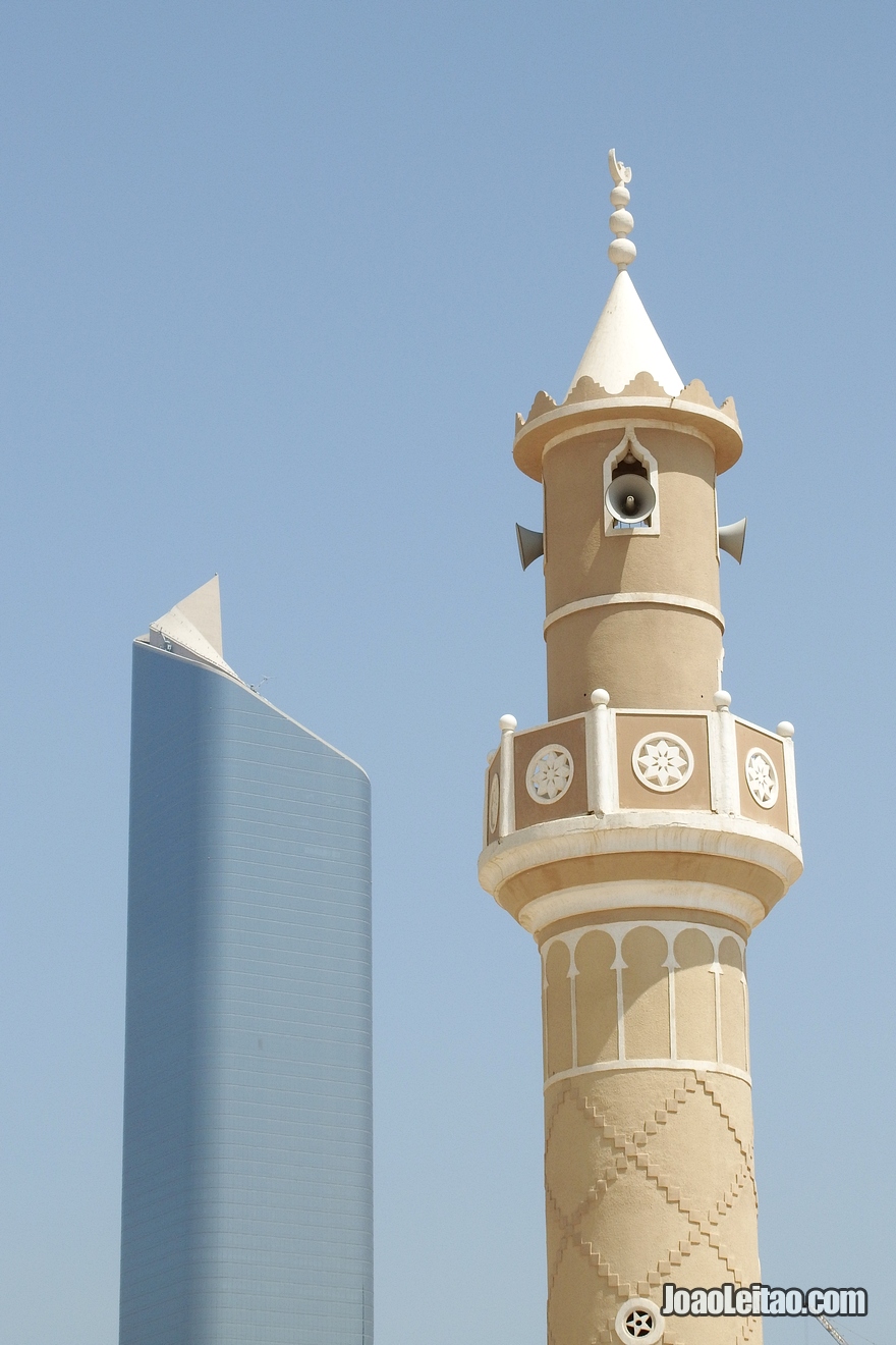 Modernidade e tradicional presente na arquitectura do Kuwait