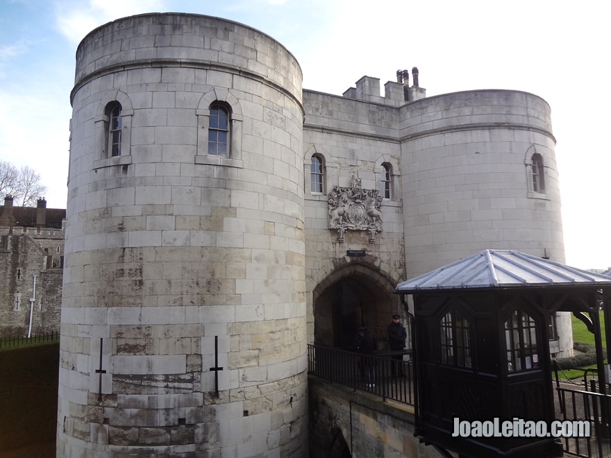 Entrada da Torre de Londres