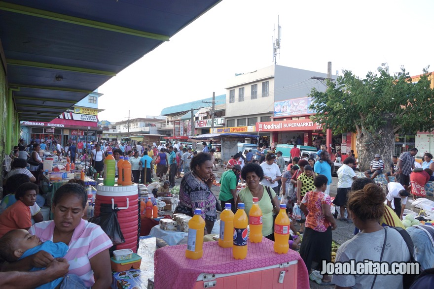 Visitar o mercado de rua no centro de Nadi