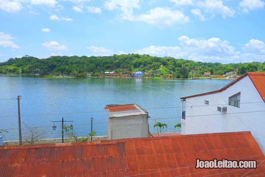 Vista do terraço no Hotel Hospedaje Dona Goya em Flores