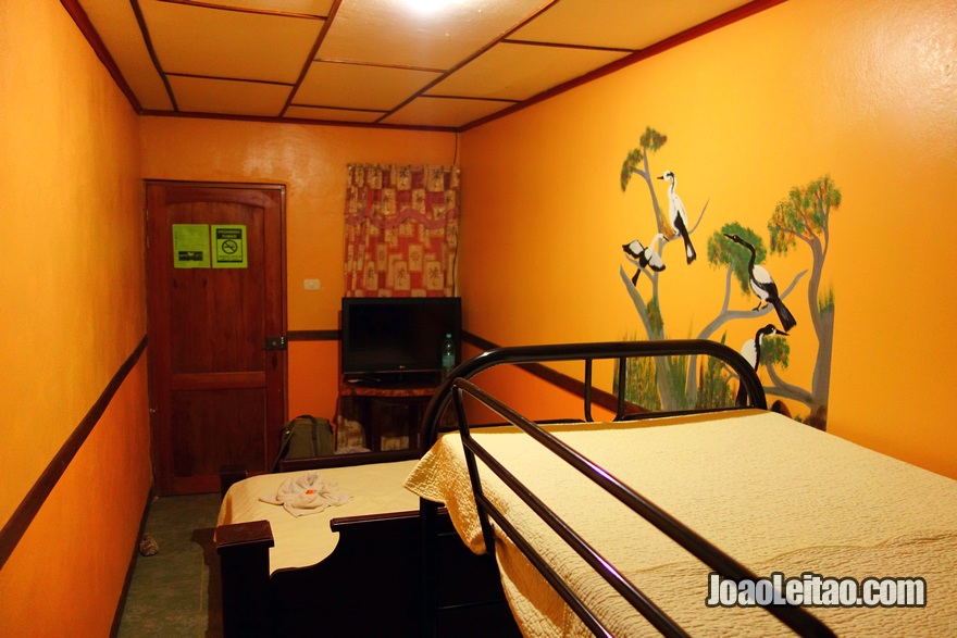 Quarto do Hotel y Cabinas Jabiru em Los Chiles