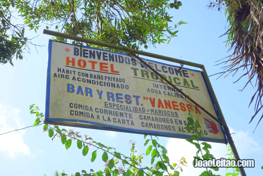 Placa do Hotel Tropical em El Castillo, Nicarágua