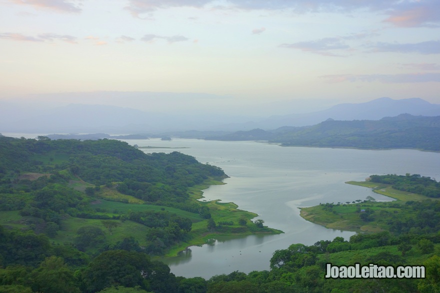 Vista da barragem Cerrón Grande