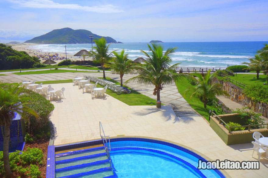 Vista da praia do Hotel Costão do Santinho Resort
