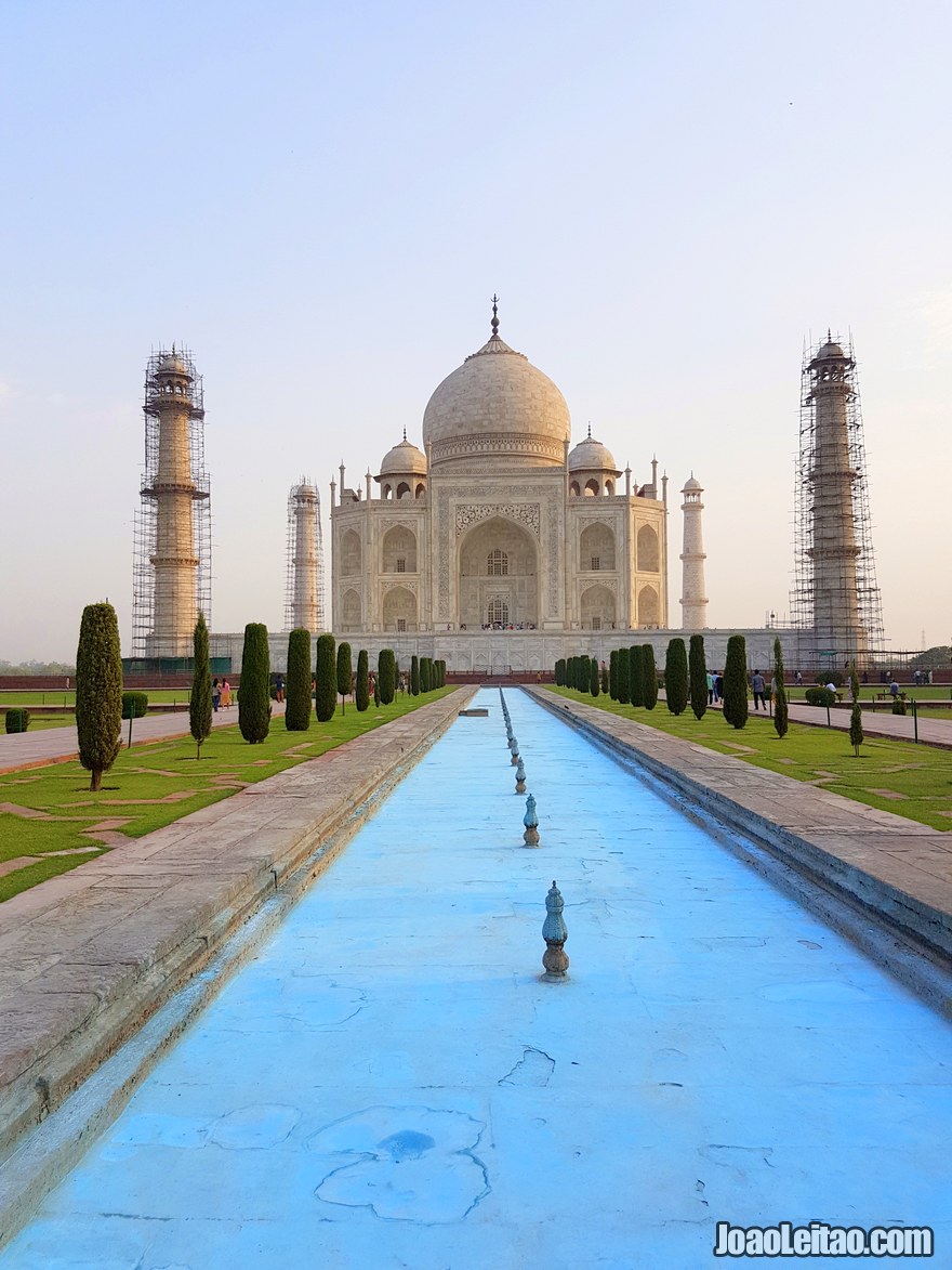 Taj Mahal monumento UNESCO situado na cidade de Agra na Índia