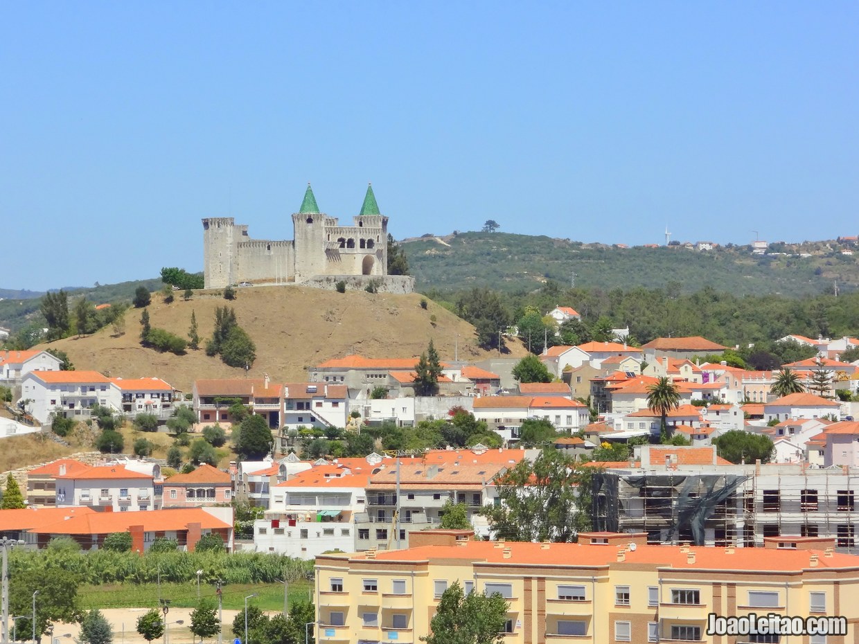 Visitar Porto de Mós Portugal