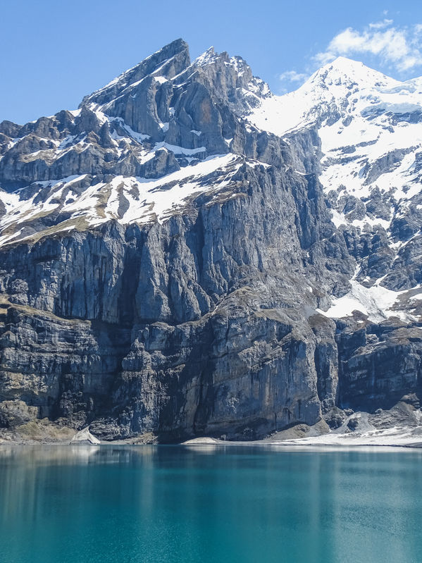 Lago em Kandersteg