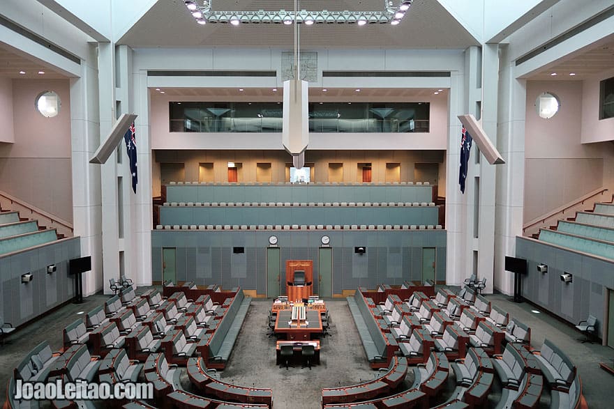 Visit Parliament of Australia in Canberra , Australia